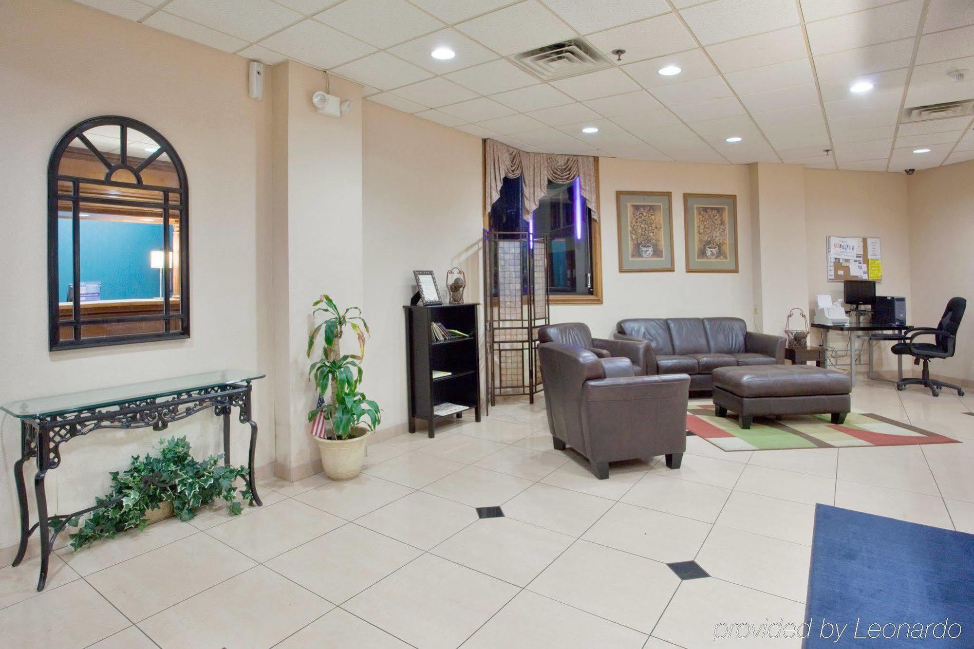 Clarion Pointe Jacksonville Near Camp Lejeune Interior photo